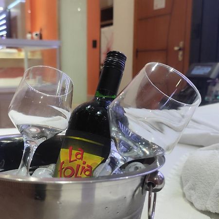 Motel La Folia Ribeirão Preto Dış mekan fotoğraf