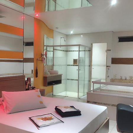 Motel La Folia Ribeirão Preto Dış mekan fotoğraf