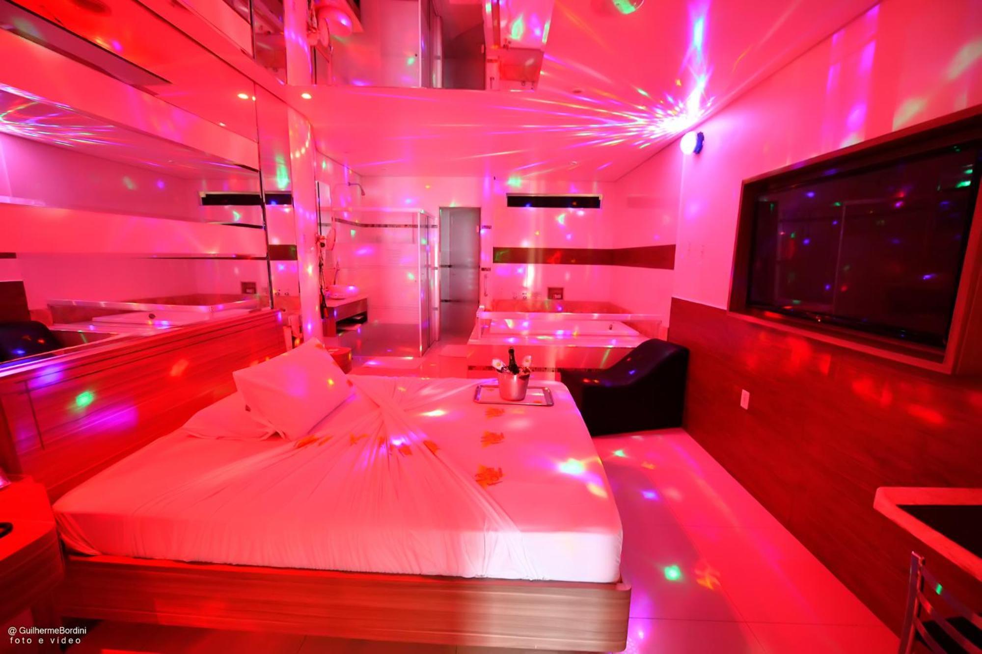 Motel La Folia Ribeirão Preto Dış mekan fotoğraf
