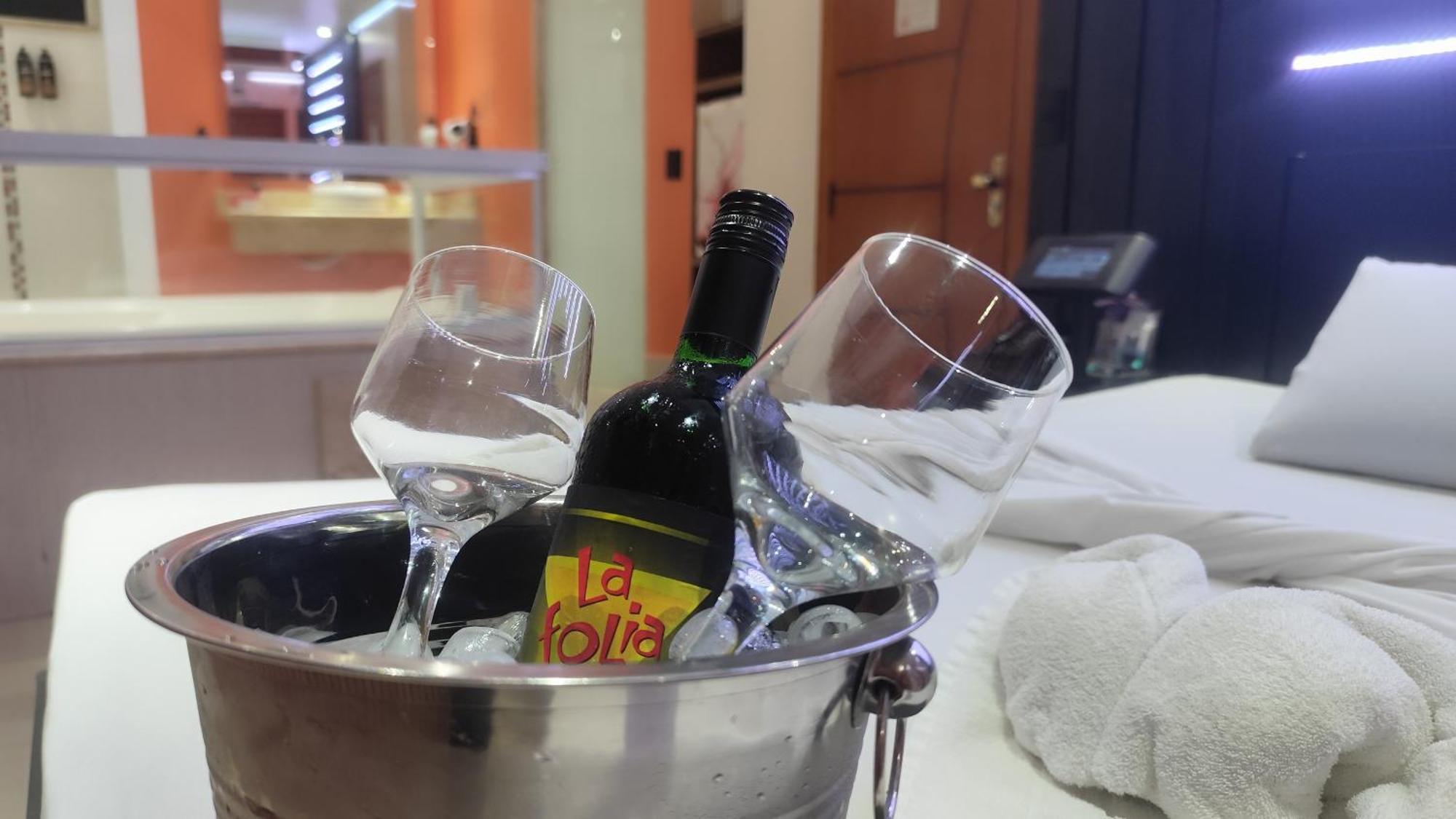 Motel La Folia Ribeirão Preto Dış mekan fotoğraf