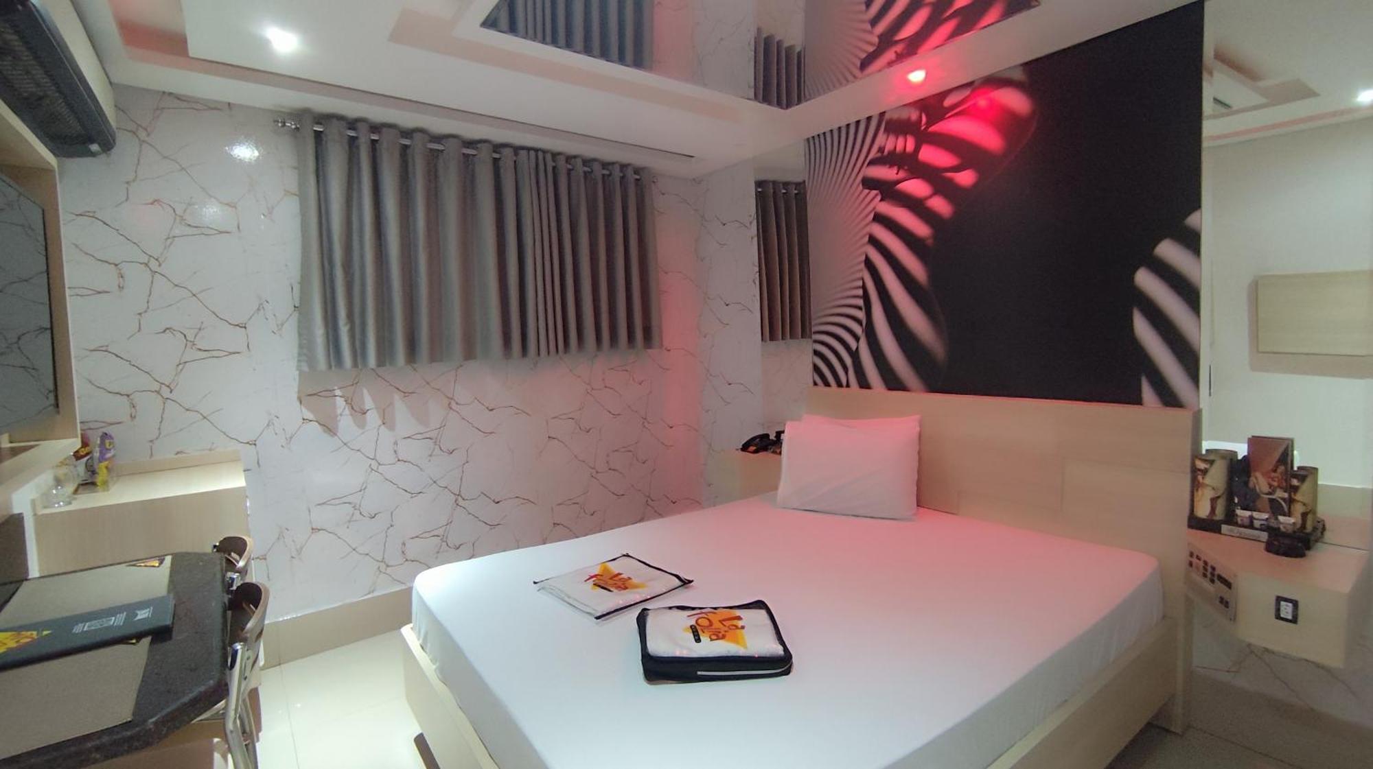 Motel La Folia Ribeirão Preto Dış mekan fotoğraf